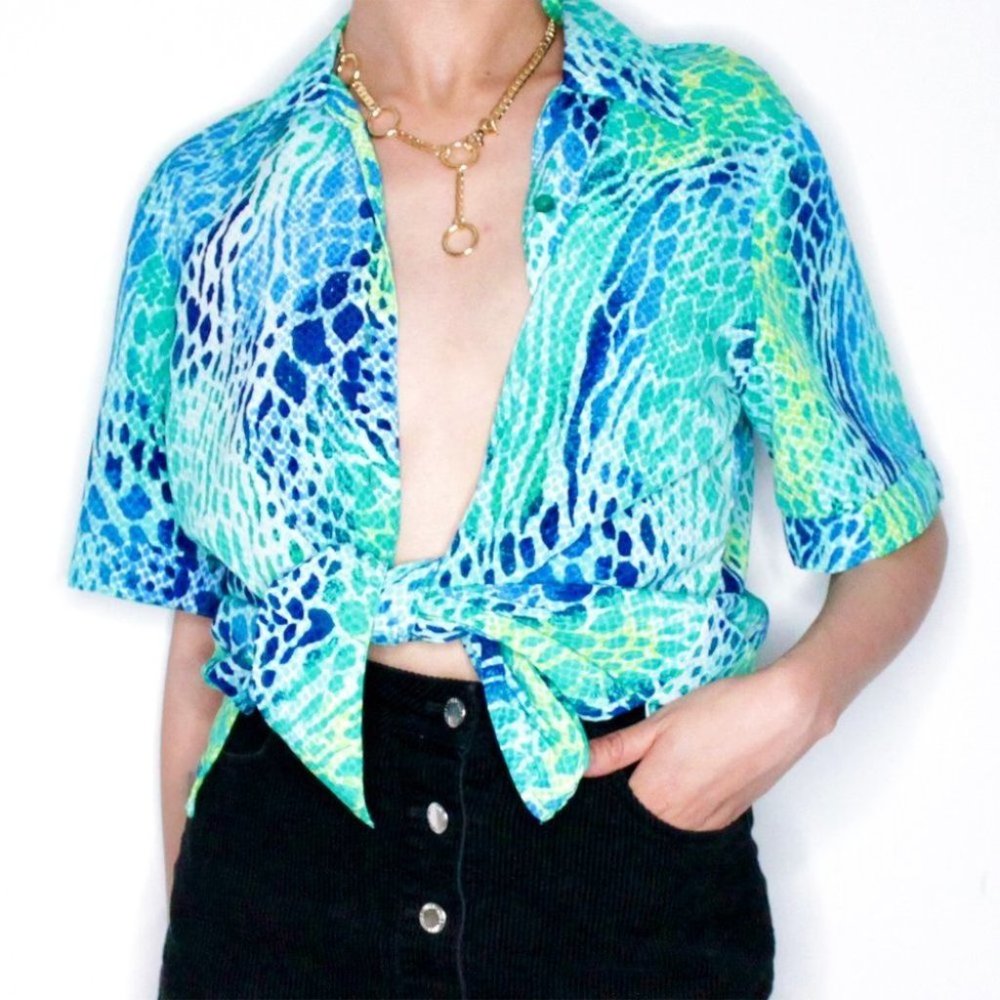 NWT Unisex Watercolor Print Button Down Blouse by Alia